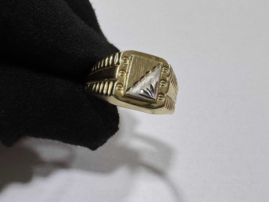 Златен пръстен 14К 585/3,12 гр.