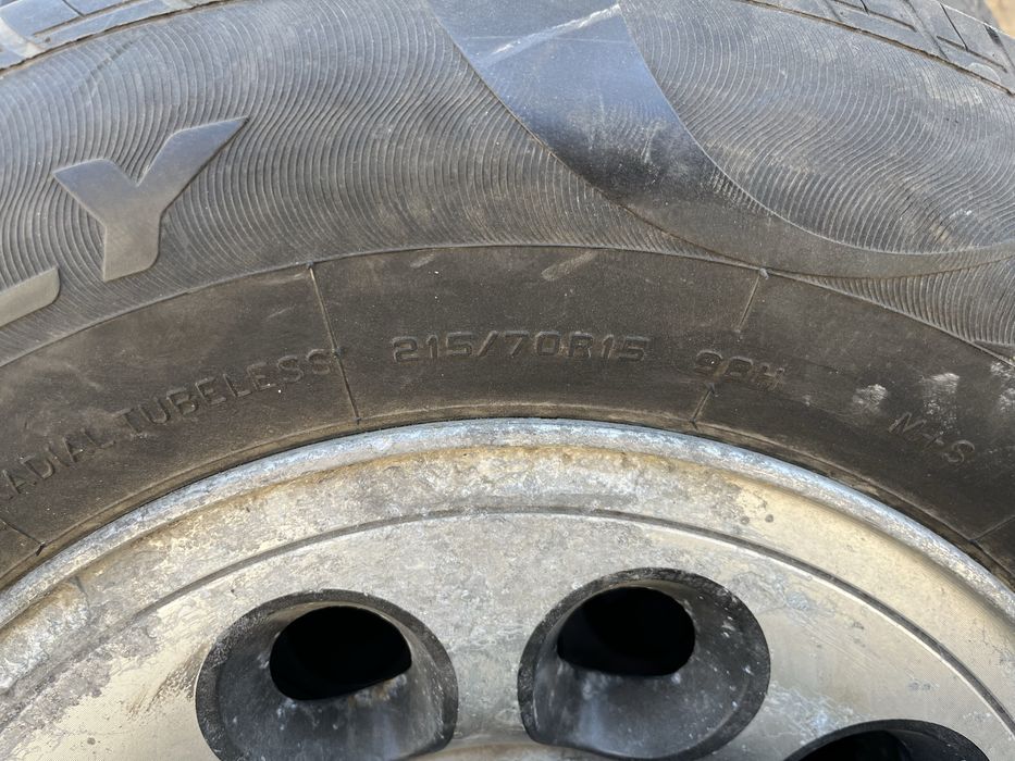 Паджеро,Делика, диск с пакрышкой