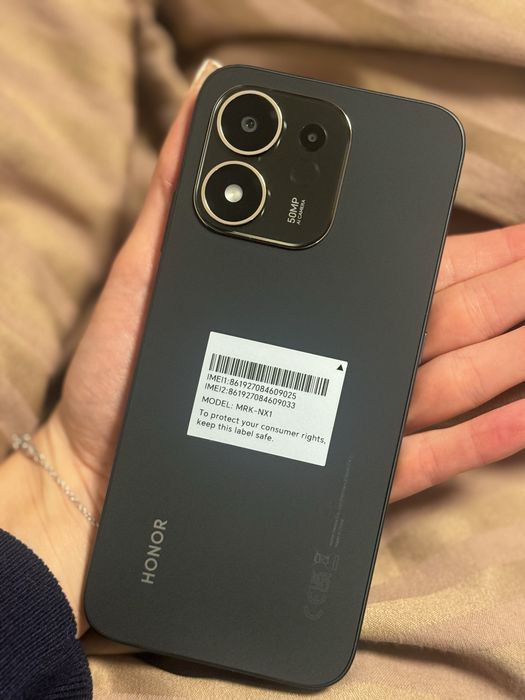 Телефон Honor 600 smart 5G