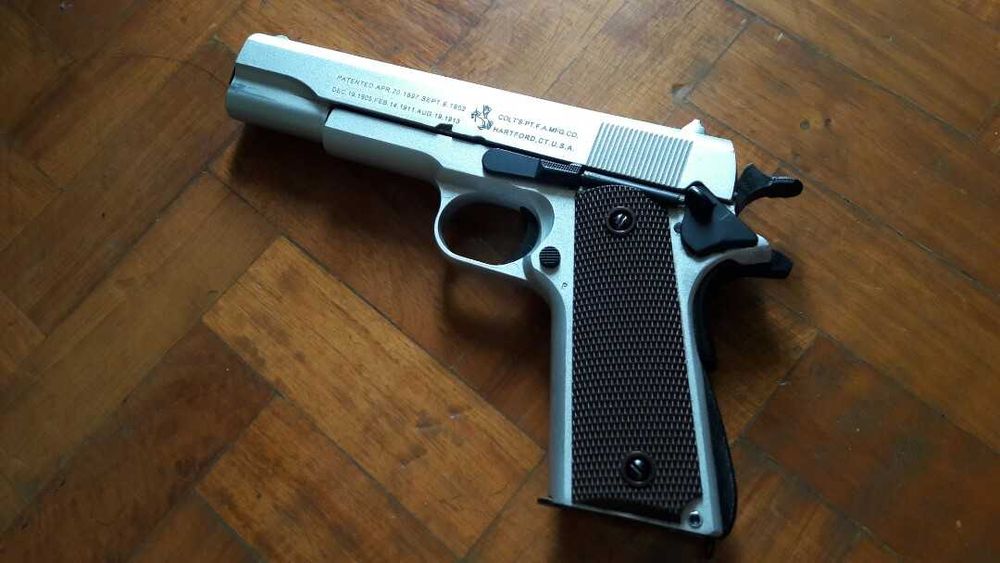 Pistol Manual (FULL METAL) NOU + Munitie 500x Bile Airsoft Cal.6mmco2