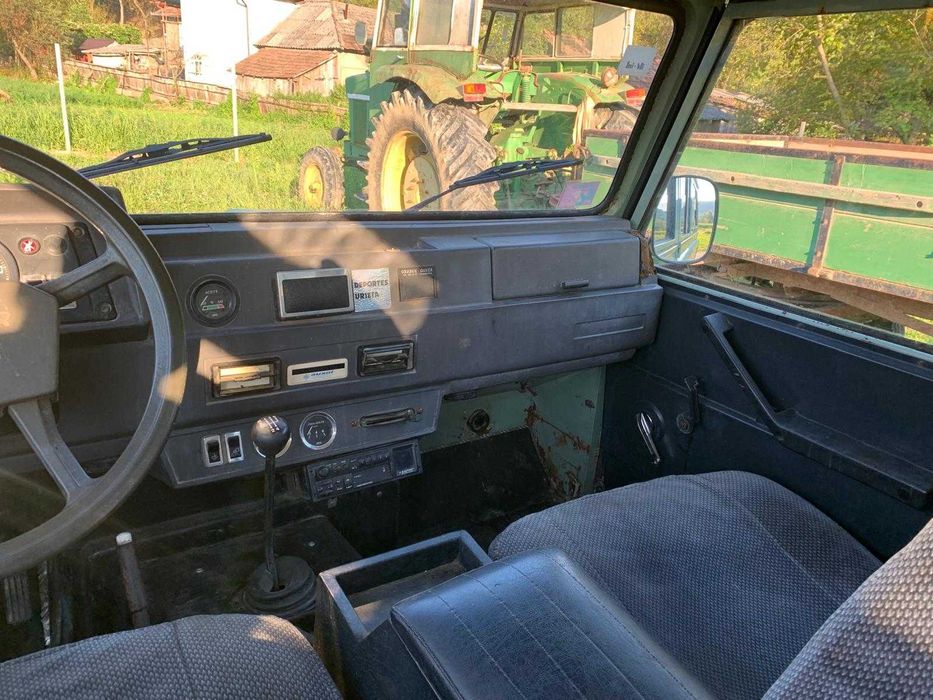 Land Rover Santana