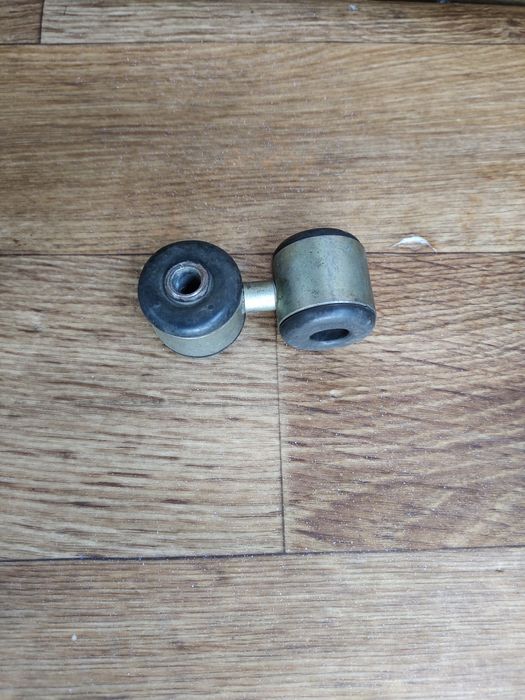 Продам стойка стабилизатора (яйцо)