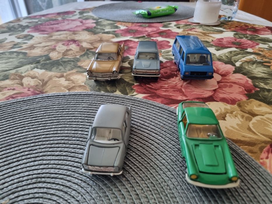 Продавам руски железни колички