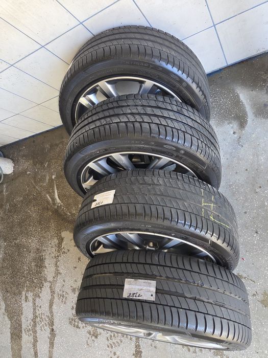 Jante aliaj Bmw 225/45/R18 Styling vară Michelin RSC