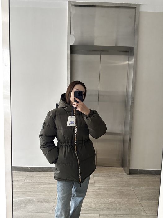 Куртка Burberry новая
