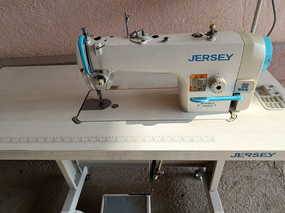 Jack, Bruce,Jersey, Typical- Швейные машины