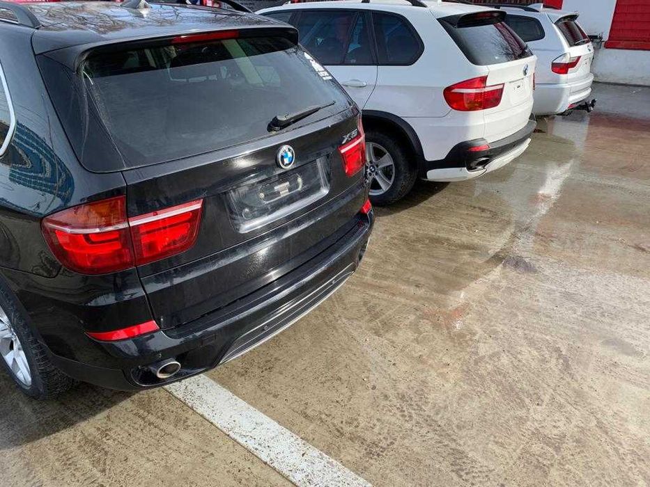 Dezmembrez bmw x5 e70 facelift/x3 e83 facelift/x5 e70 non-facelift