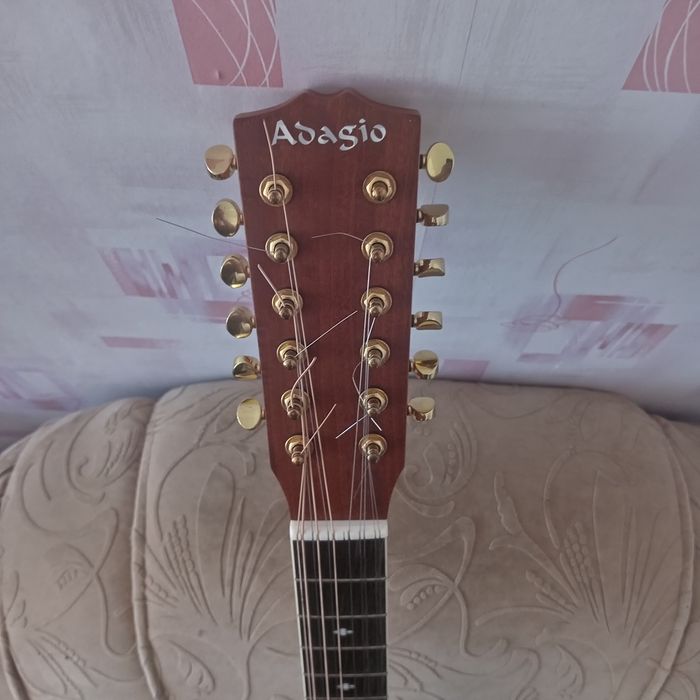 Гитара 12 струн — отличное состояние, торг