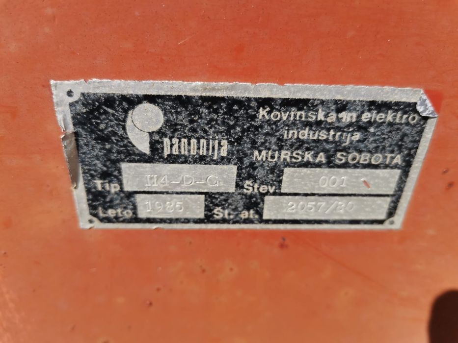 Schimb  semanatori pe lucerna sau oi