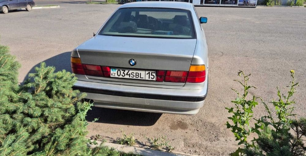 Продам автомобиль БМВ Е34