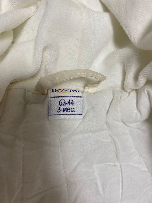 Продам комбинезоны детские