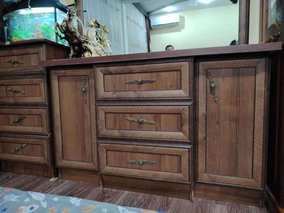 Спалний арнитур своя