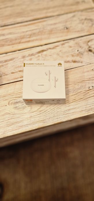 Vând cutii samsung și huawei  cu accesorii incluse