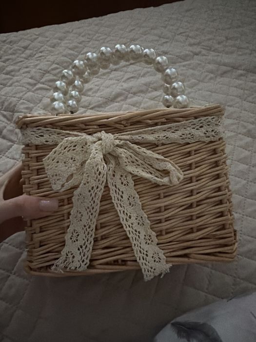 Чанта от Shein.