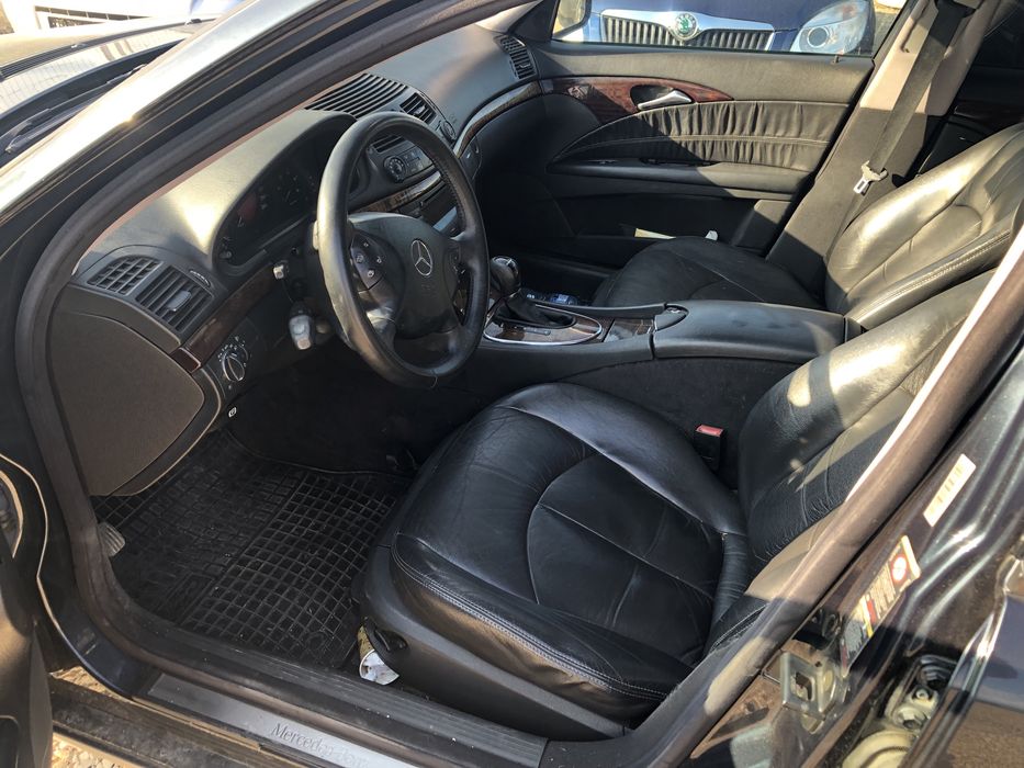 На Части Мерцедес Е220cdi