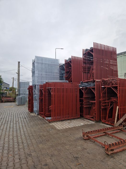 Schele noi și uzate diferite cantitati.cofrag doka uzat