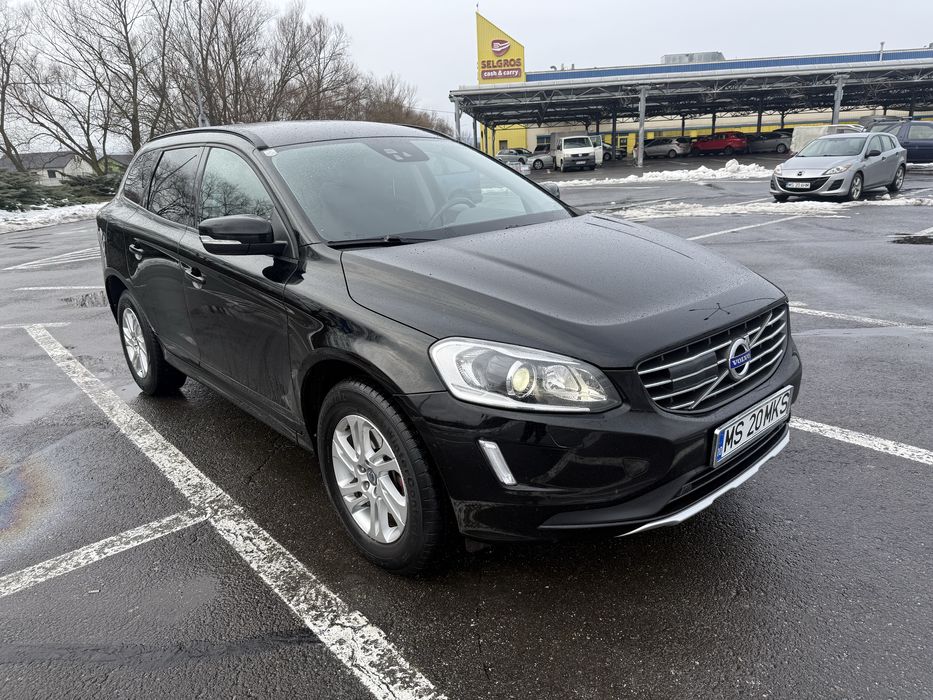 Volvo xc60 2.4 awd manual