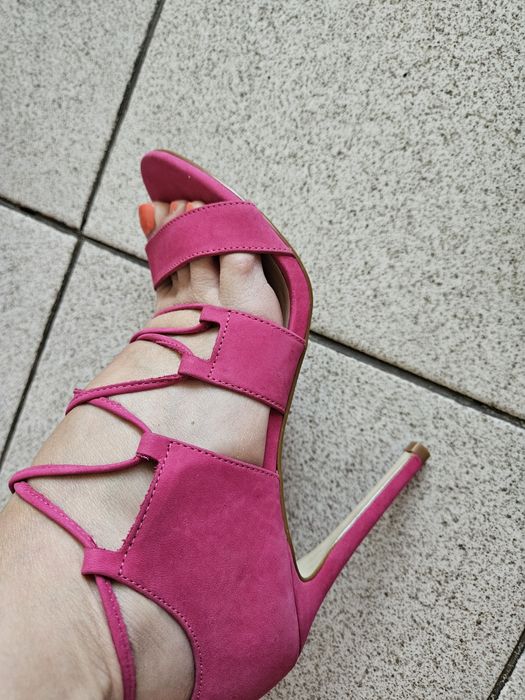 Дамски розови сандали 37 номер ALDO