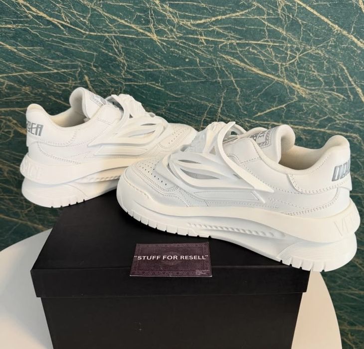 Versace odissea white