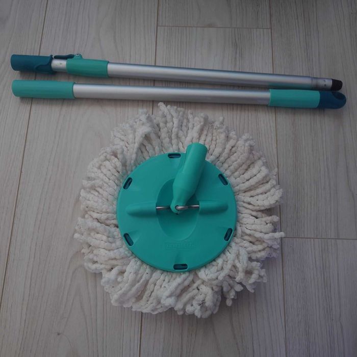 Комплект за почистване Leifheit Clean Twist Disc Mop Ergo