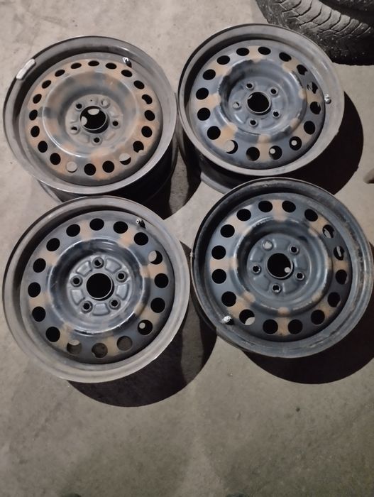 Продам диски 5,*114.3