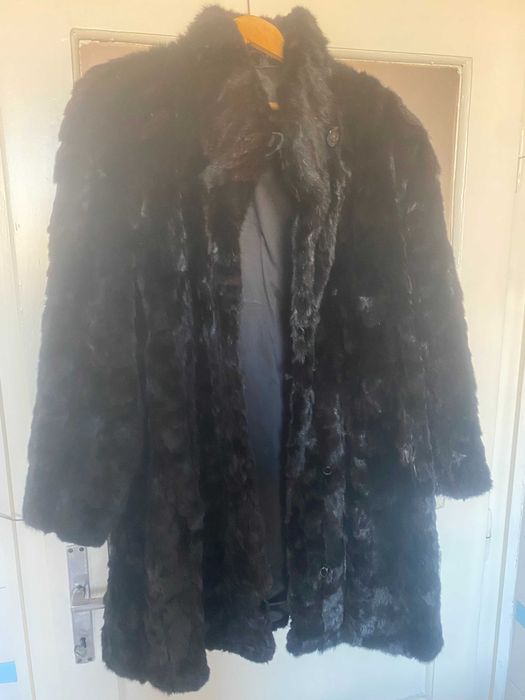 Дамско кожено палто от визон