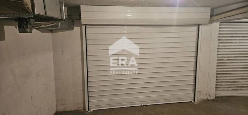 Продава се Гараж / Паркомясто в Варна, Център - 19 кв.м за 738 €/кв.м - Снимка #1