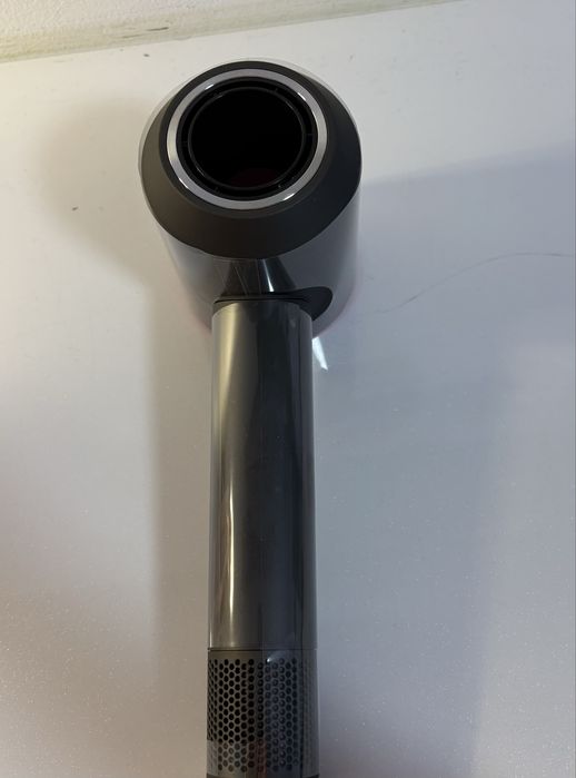 Dyson  supersonic