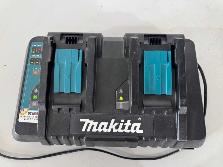 Зарядно Makita DC18RD/DC36RA