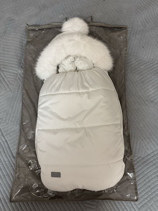 Продам конверт на выписку