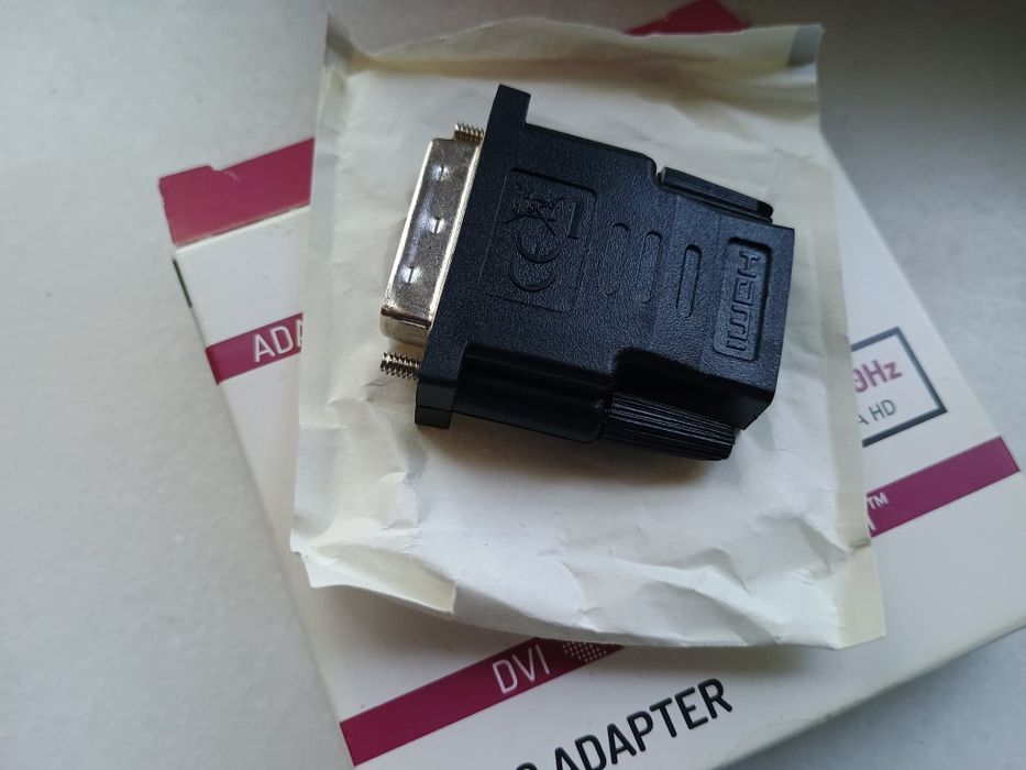 Adaptor video HAMA 200338, stecher DVI, priza HDMI, ultra HD 4K, nou!