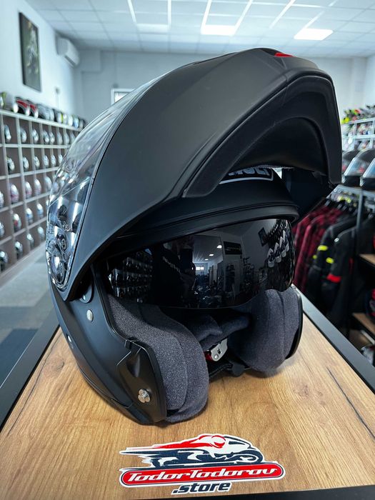 Oтваряема мото Каска SHOEI Neotec Flat Black,очила,размер L,като нова