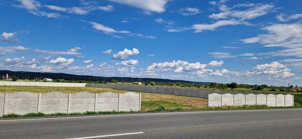 Teren intravilan de vânzare – 2.500 mp – DN64, Comuna Mihăești, jud. Vâlcea