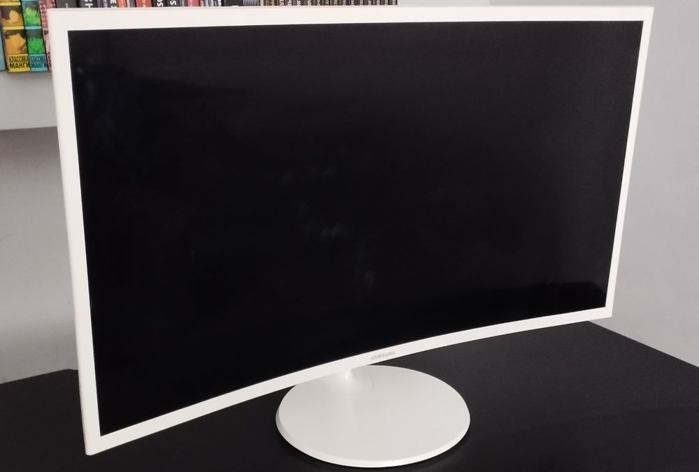 Продам монитор 31, самсунг