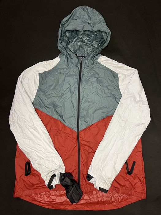 Jacheta Nike Trail ACG Puma Adidas