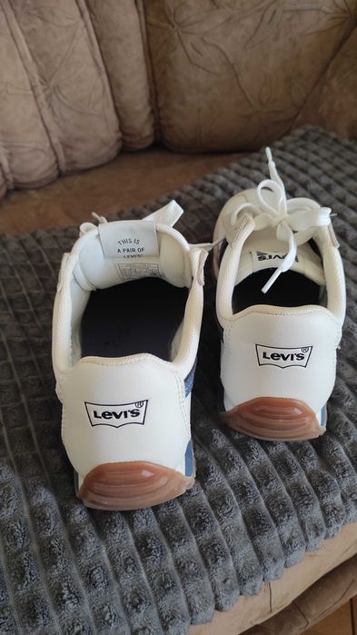 Дамски маратонки Levi's