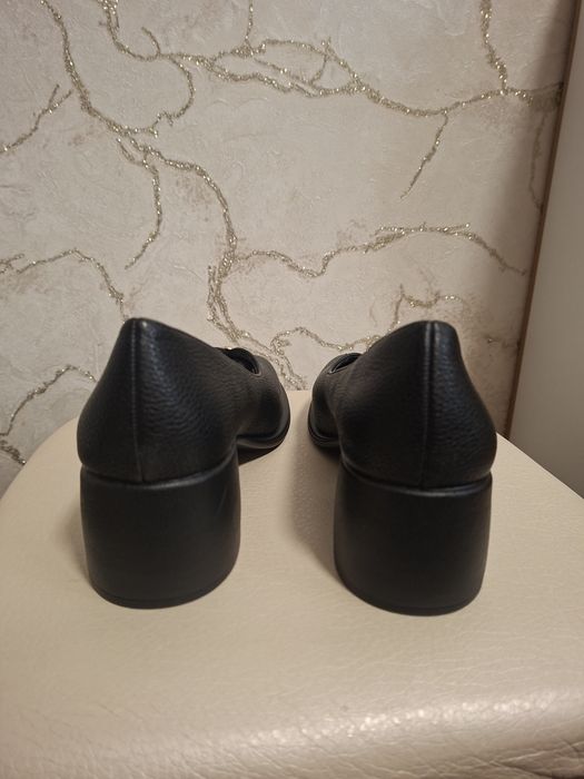 Продам туфли 36 размер