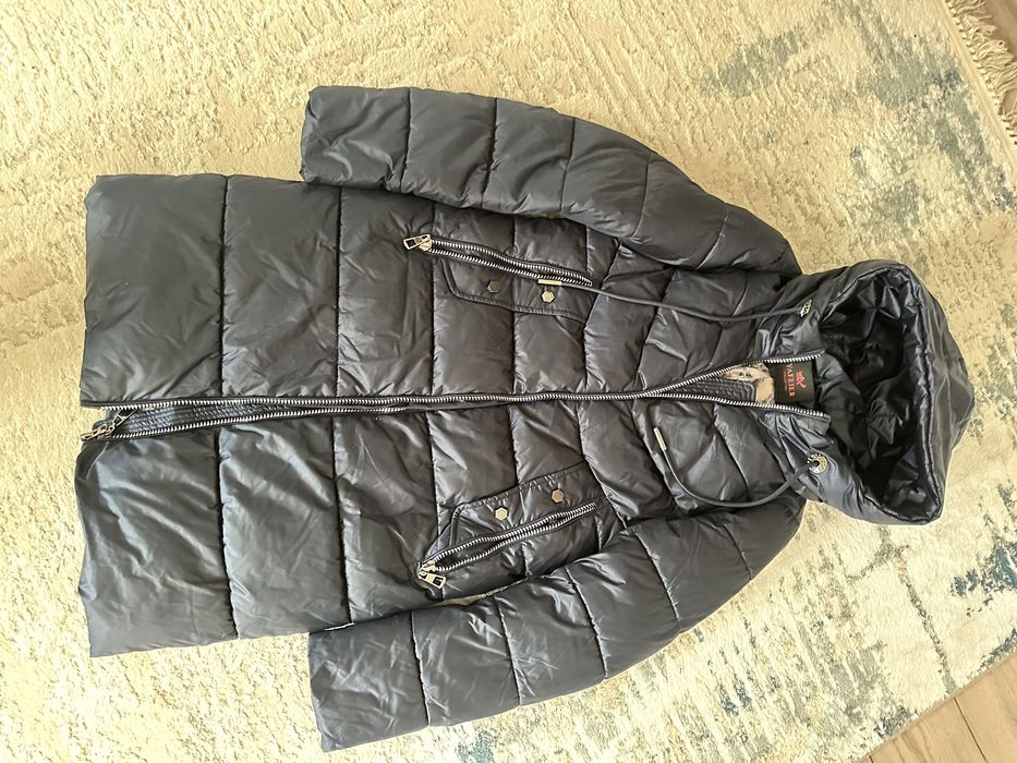 Продам зимние куртки