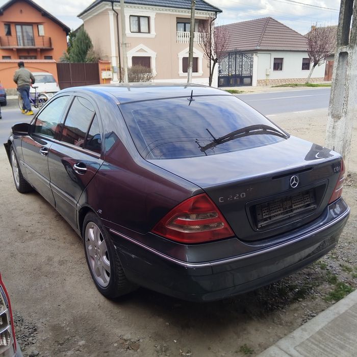 Stop stanga/dreapta Mercedes C-Class w203 an 2001-2007