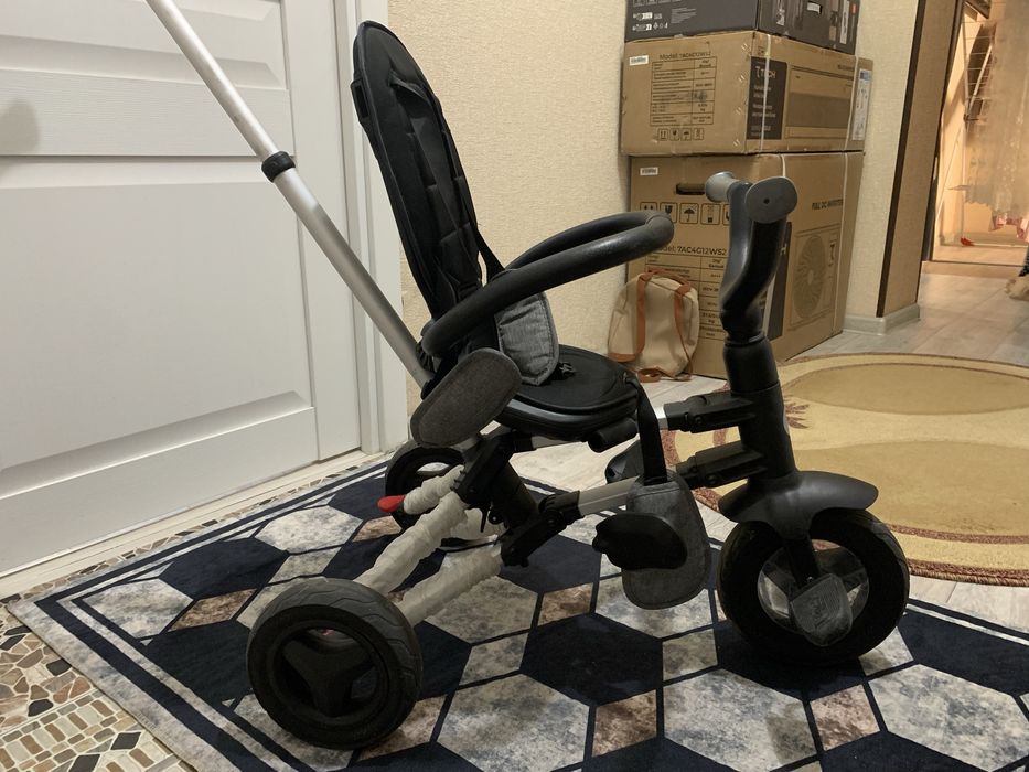 Велоколяска  Qplay