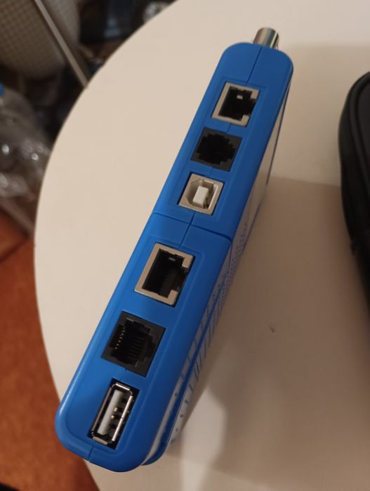 Тестер за мрежови кабели за RJ45, BNC, RJ11, USB, с LED и зумер, захра