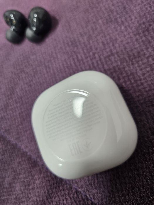 Продам Samsung galaxy buds 2