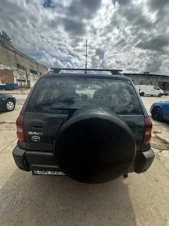 toyota rav 4 2005