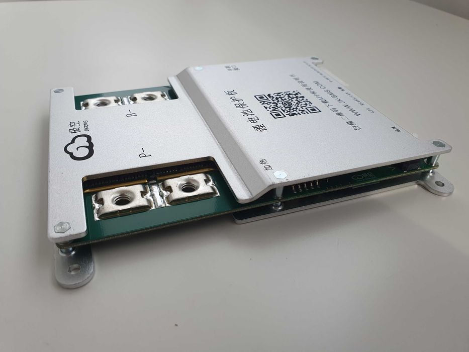 JK bms pentru 12v-24v B2A8S20P 200A egalizare 2A - nou design v19