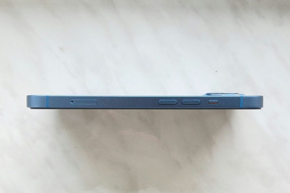 Продам iPhone 13 128gb/83% акб