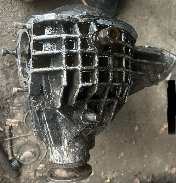 Передний редуктор на ниву