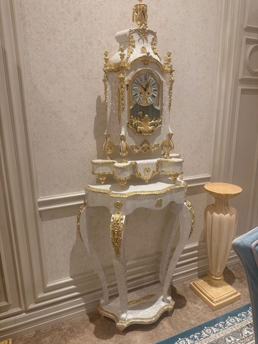 Классические часы