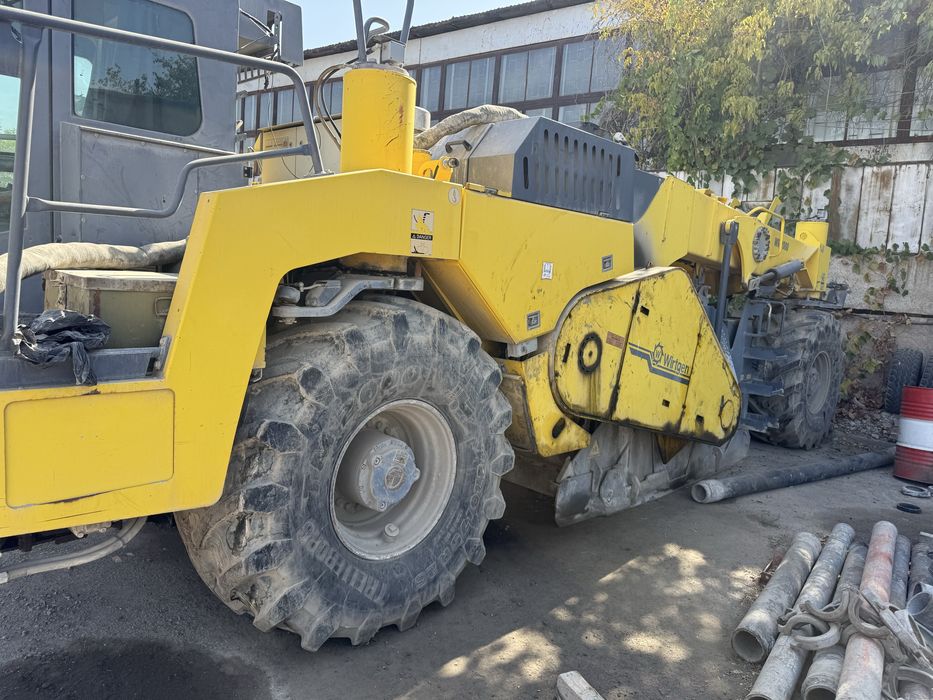 ресайклер WIRTGEN WR 2000 Yili 2007  sotiladi naxadu