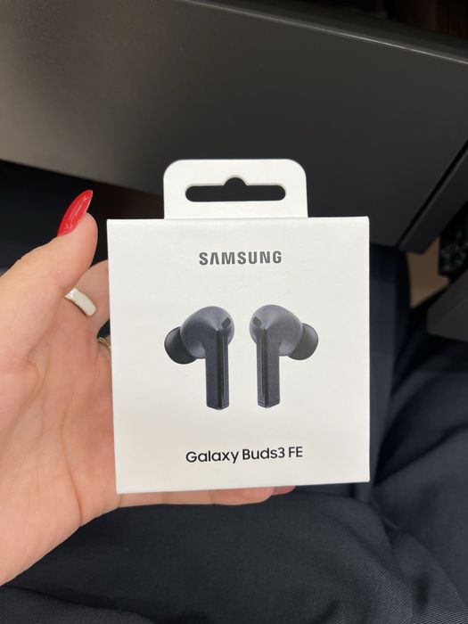 Galaxy Buds3 …..