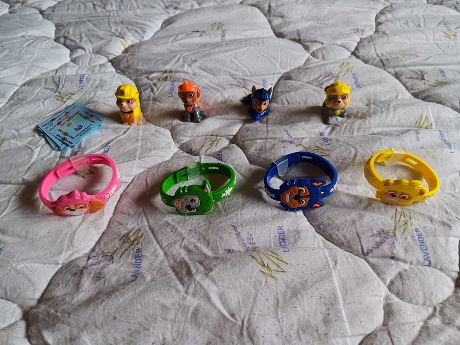 Jucării kinder noi